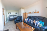 Wohnbereich Schlafbereich - Berolina 6. OG Landseite, 47m² Wohnung mit Tiefgarage, Schwimmbad und mehr, in 23747 Dahme.