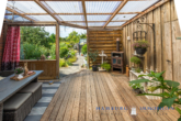 Überdachte Lounge - Fehmarn- Familienhaus, ca. 199 m², 2 WE möglich, großer Garten, Wintergarten, idyllische Lage