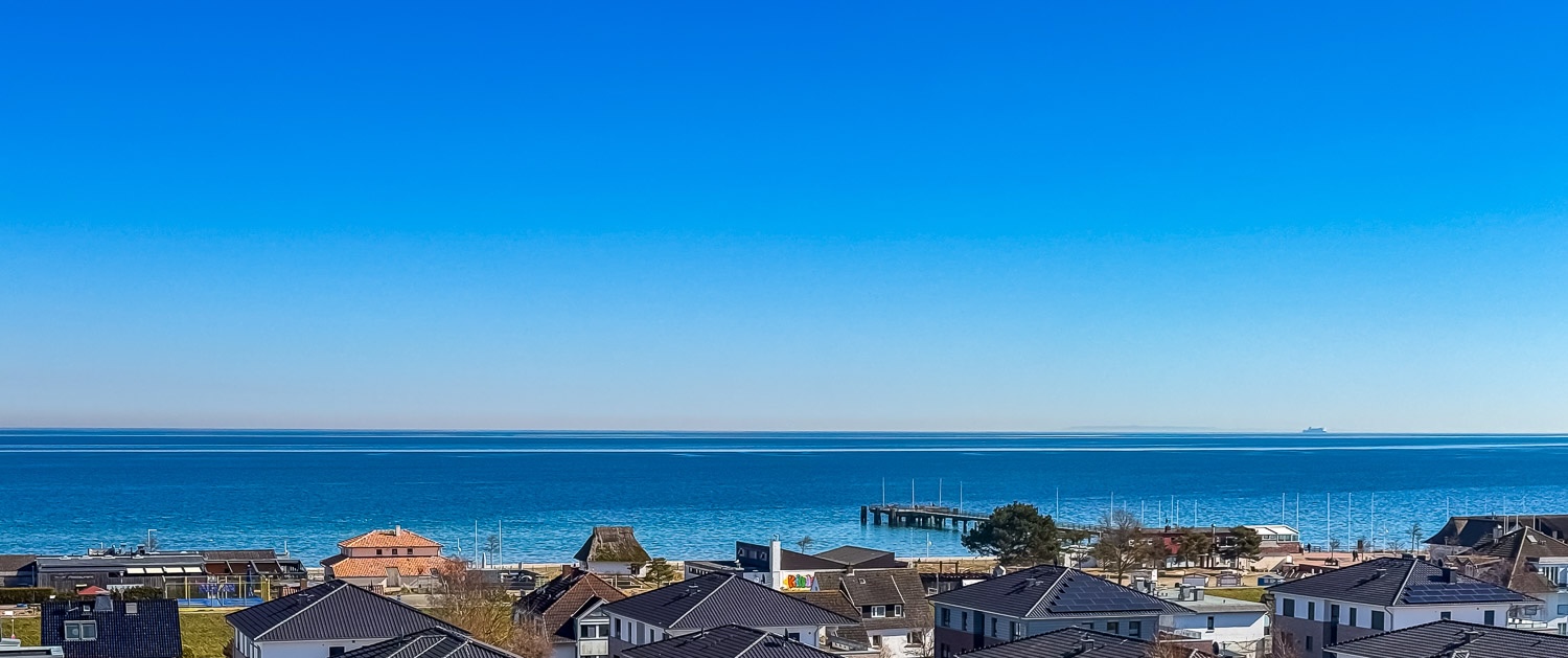 Gehobene Wohnung 7.OG. Ostseeweitblick, Schwimmbad, in 23747 Dahme, Berolina sehr gepflegt.