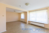 Wohnzimmer - Demnächst Vermarktungsbeginn: Haus mit 2 Wohnungen zentral in 23743 Grömitz nah am Kurpark