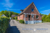 Hausansicht - Demnächst Vermarktungsbeginn: Haus mit 2 Wohnungen zentral in 23743 Grömitz nah am Kurpark
