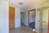 Flur zum Hof - Demnächst Vermarktungsbeginn: Haus mit 2 Wohnungen zentral in 23743 Grömitz nah am Kurpark