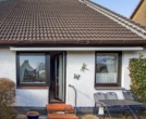 Hintere Terrasse - Preiswerte und gepflegte Doppelhaushälfte aus 1985 auf Erbpacht bis 2078 in 24558 Henstedt-Ulzburg
