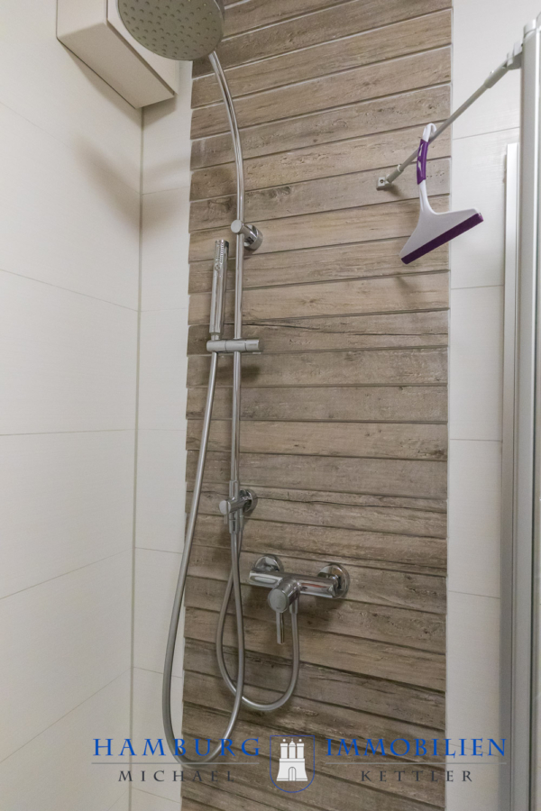 Gäste-WC Dusche