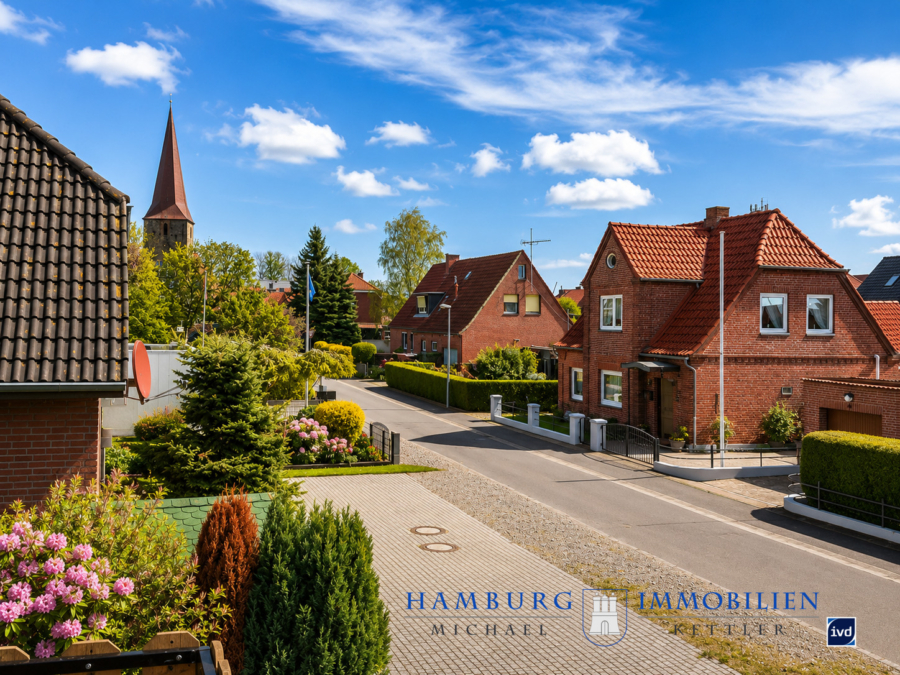 Straßenansicht 2