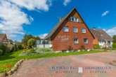 Hausansicht - Wohnung 2 Ebenen mit ausgebauten Dachgeschoss, großem Balkon, ruhige Lage, in 23746 Kellenhusen,
