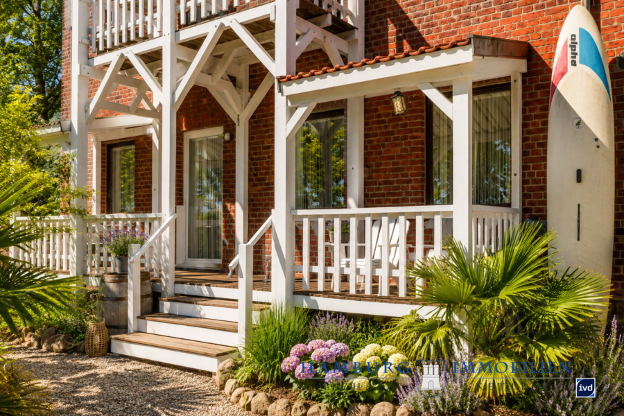 Vorderhaus Veranda