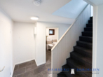 Flur - Eine Wohnung sofort beziehbar in saniertem 3-Familienhaus in 24576 Bad Bramstedt