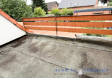 Balkon - Eine Wohnung sofort beziehbar in saniertem 3-Familienhaus in 24576 Bad Bramstedt