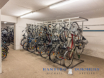 Fahrradkeller - Moderne Ferienwohnung 38 m², Schwimmbad, Balkon ins grüne ☀️, überdachter Stellplatz, Haus Berolina