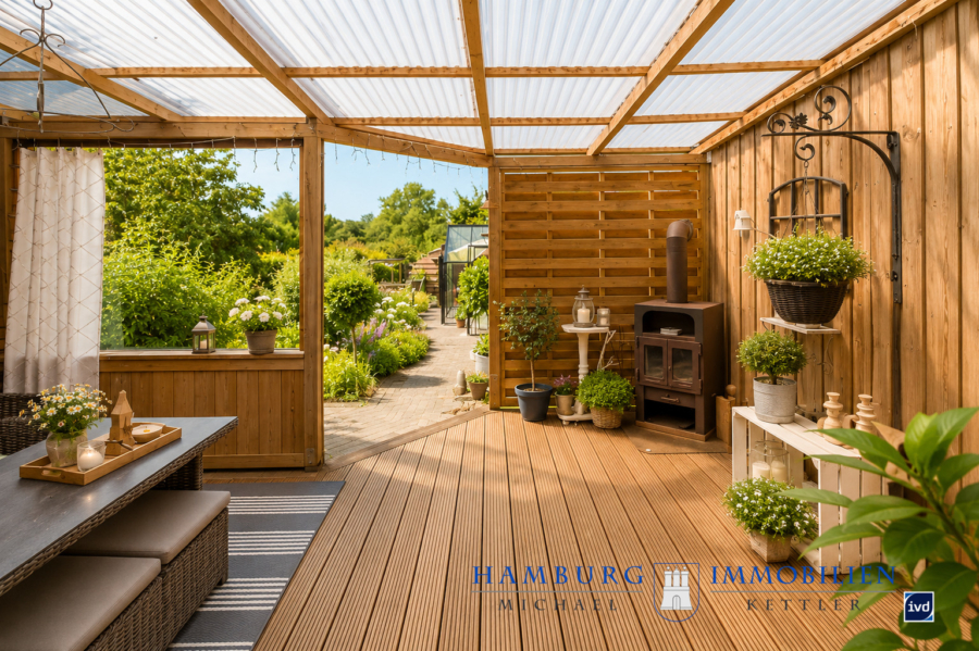 Überdachte Terrasse